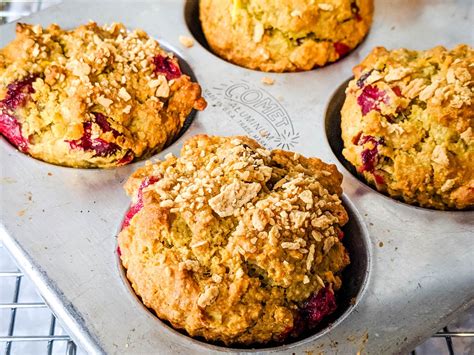 Cranberry Orange Muffin - calories, carbs, nutrition