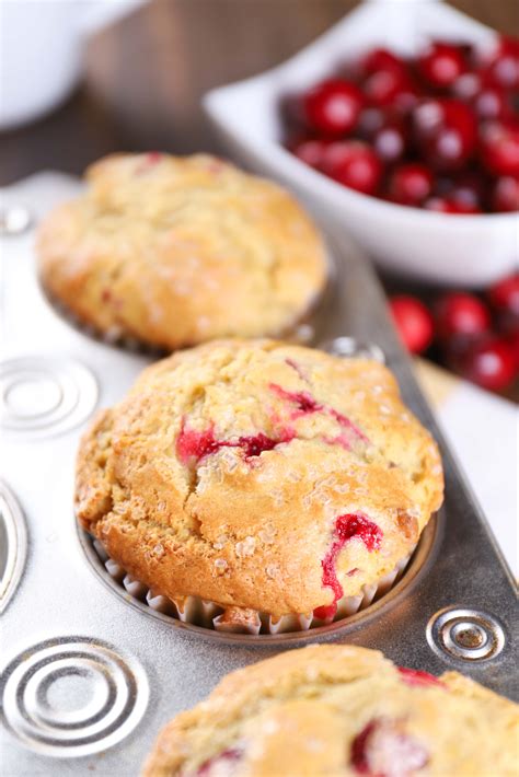 Cranberry Orange Muffins, Traditional - calories, carbs, nutrition