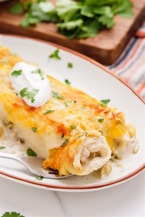 Cream Style Chicken Enchiladas - calories, carbs, nutrition