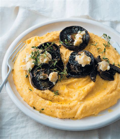 Creamy Gorgonzola Polenta - calories, carbs, nutrition