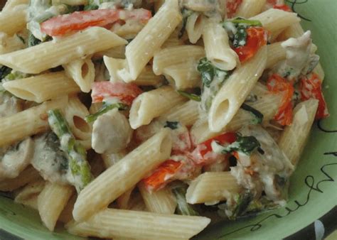 Creamy Pasta Primavera - calories, carbs, nutrition