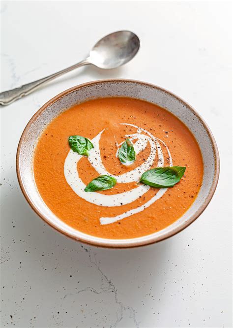 Creamy Tomato with Basil Soup - calories, carbs, nutrition