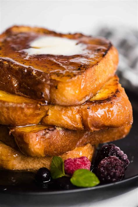 Creme Brulee French Toast with Anglaise - calories, carbs, nutrition