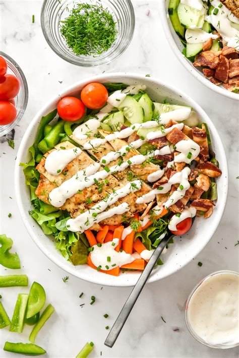 Crispy Chicken Salad with Ranch Dressing - calories, carbs, nutrition