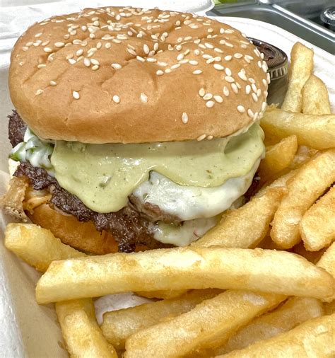 Crispy Onion Pepperjack Angus Burger - calories, carbs, nutrition