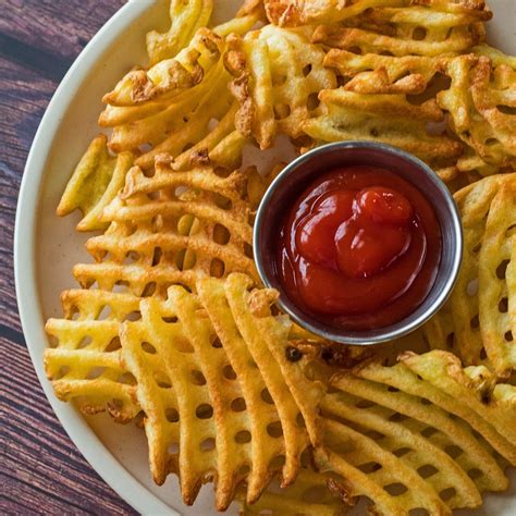 Criss Cut (Waffle) French Fries - calories, carbs, nutrition