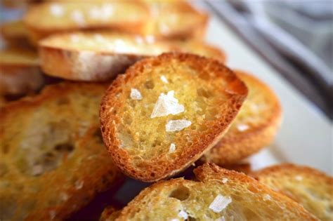 Crostini with Garlic (French) - calories, carbs, nutrition