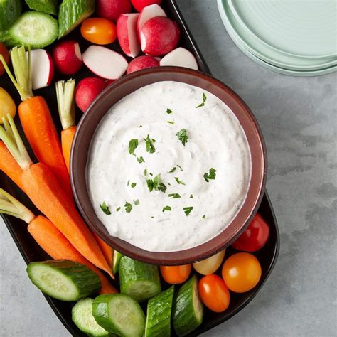 Crudites with Ranch Dipping Sauce - calories, carbs, nutrition