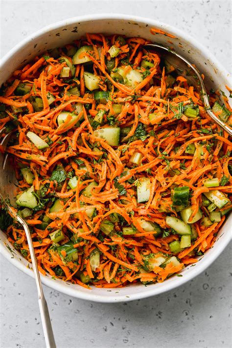 Crunchy Carrot & Pepper Salad - calories, carbs, nutrition