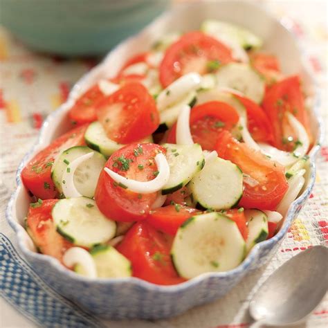 Cucumber Onion Salad - calories, carbs, nutrition