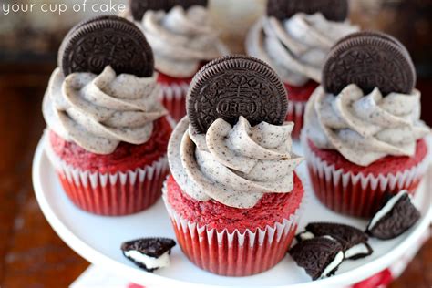 Cupcake Red Velvet & Oreo #16 Scoop - calories, carbs, nutrition