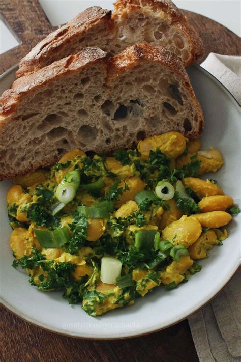 Curried Beans - calories, carbs, nutrition