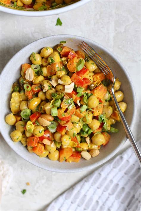 Curried Chickpea Salad - calories, carbs, nutrition