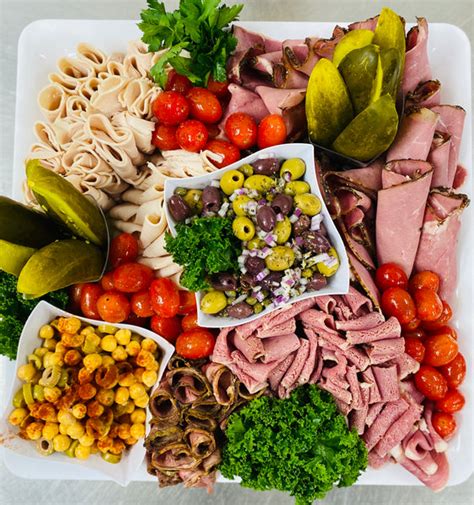 Deli Platter Deluxe-OCC - calories, carbs, nutrition