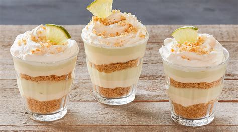 Dessert Parfait 8 oz Designer Key Lime Pie - calories, carbs, nutrition