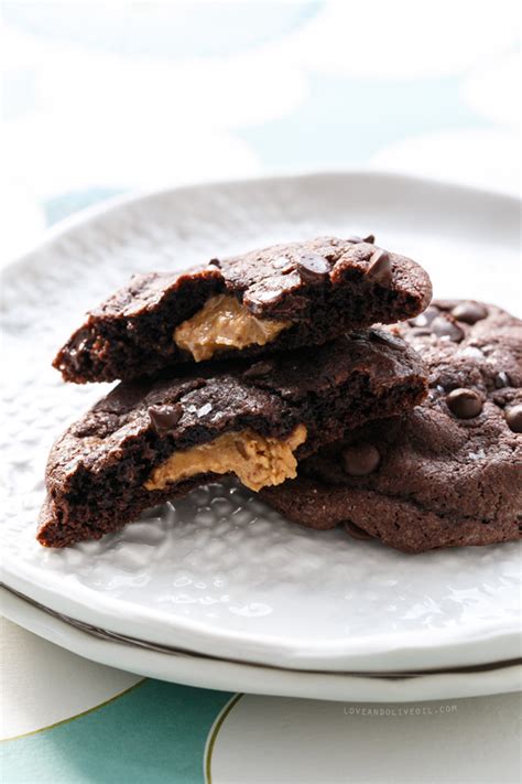 Double Choc & Peanut Butter Stuffed Cookies - calories, carbs, nutrition