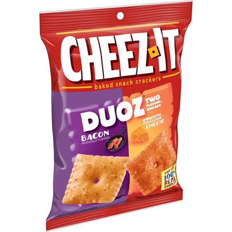 Duos Smart Water and Cheez-It - calories, carbs, nutrition