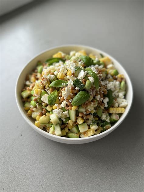 Edamame Salad - calories, carbs, nutrition