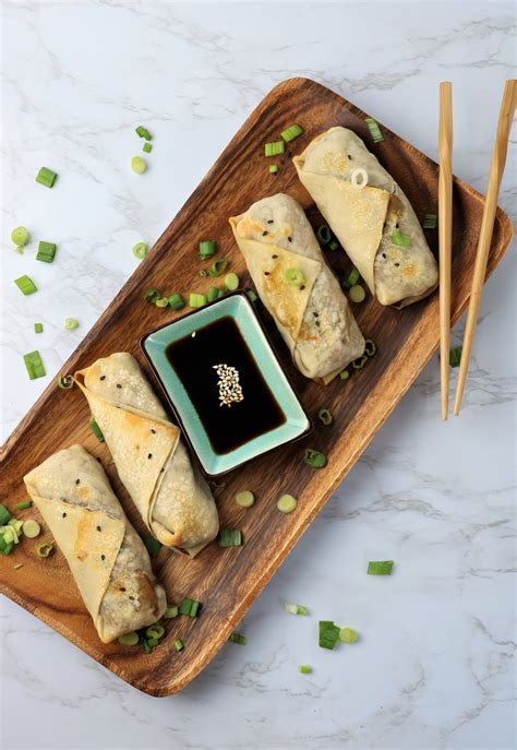 Egg Roll, Vegetarian, Baked - calories, carbs, nutrition