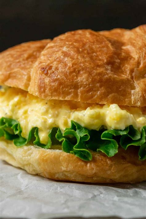 Egg Salad Croissant - calories, carbs, nutrition