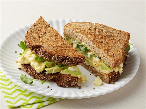 Egg Salad Sandwich with Avocado and Watercress on Multi-Grain Bread - calories, carbs, nutrition