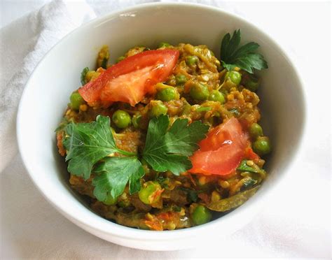 Eggplant and Tomato Curry - calories, carbs, nutrition