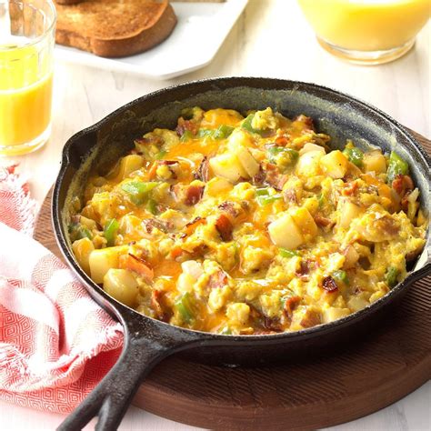 Eggs Scrambled Country Style 1/2 Cup - calories, carbs, nutrition