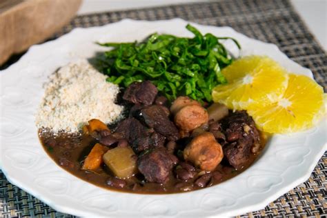 FEIJOADA LIGHT MAIS - calories, carbs, nutrition