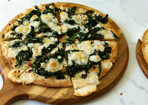 Feta and Spinach Pizza - calories, carbs, nutrition