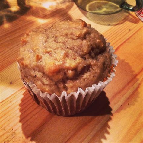 Fig Balsamic Muffin - calories, carbs, nutrition