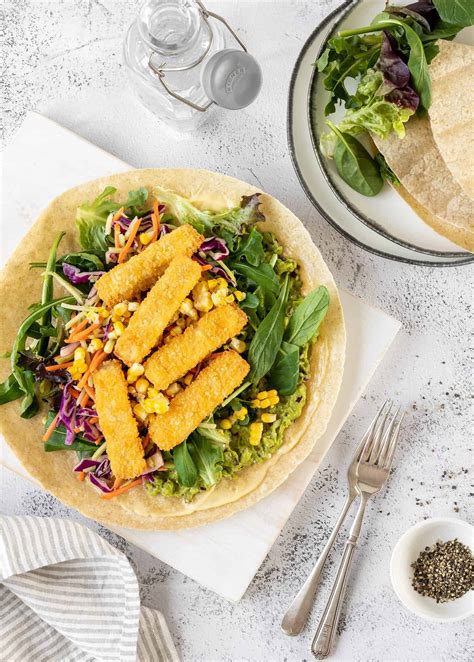 Fish Finger Wrap - calories, carbs, nutrition
