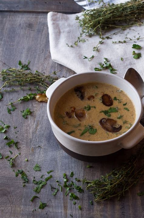 Forest Mushroom Bisque, Classic - calories, carbs, nutrition