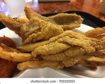 French Fried Catfish - calories, carbs, nutrition