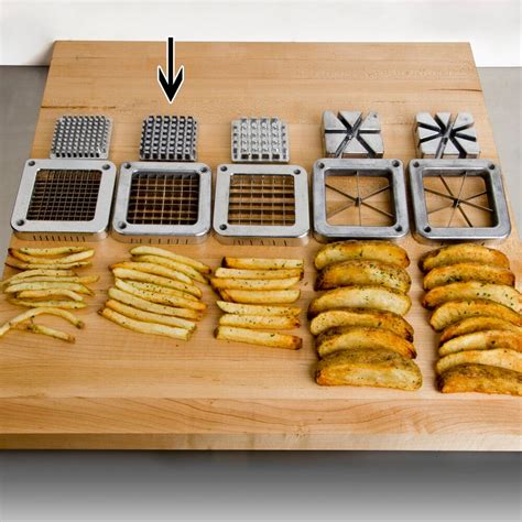 French Fries Potato Fry 3/8" XL Cajun 4 oz - calories, carbs, nutrition