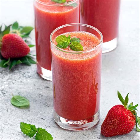 Fresh Strawberry Juice (67771.0) - calories, carbs, nutrition