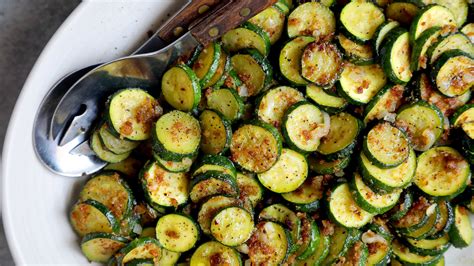 Fresh Zucchini & Tomatoes with Shallots - calories, carbs, nutrition