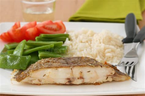 Fried Flounder with Vegetables & Rice - calories, carbs, nutrition