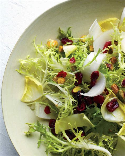 Frisee Salad w/Cranberries - calories, carbs, nutrition