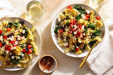 Fusilli with Artichokes & Red Onion - calories, carbs, nutrition