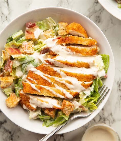 Garden Ceasar and Chicken Salad - calories, carbs, nutrition