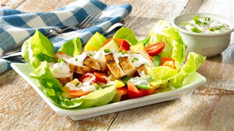 Garden Salad with Grilled Chicken (41490.0) - calories, carbs, nutrition