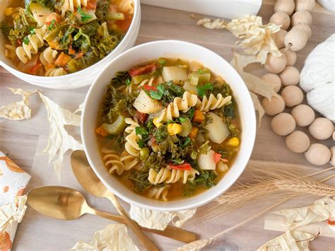 Garden Vegetable Soup, Hearty - calories, carbs, nutrition