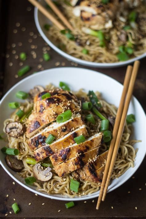 Ginger Sesame Noodles w/ Chicken - calories, carbs, nutrition