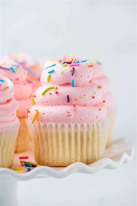 Gluten Free Vanilla Cupcakes with Fudge Icing - calories, carbs, nutrition