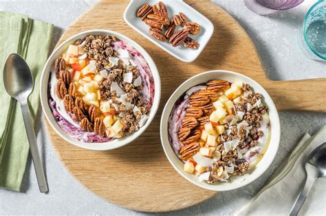 Grab & Go Greek Yoghurt & Apple Compote Topped with Granola - calories, carbs, nutrition