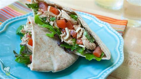 Grape Almond Chicken Pita Sandwich (25730.1) - calories, carbs, nutrition