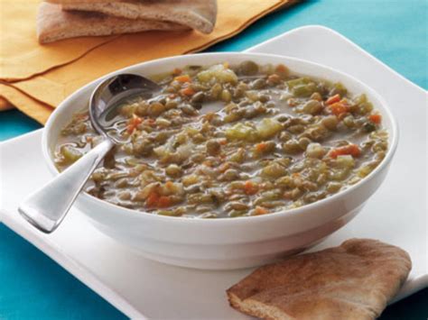 Greek Lentil Soup - calories, carbs, nutrition