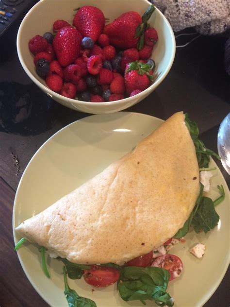 Greek Omelette, Egg Whites - calories, carbs, nutrition