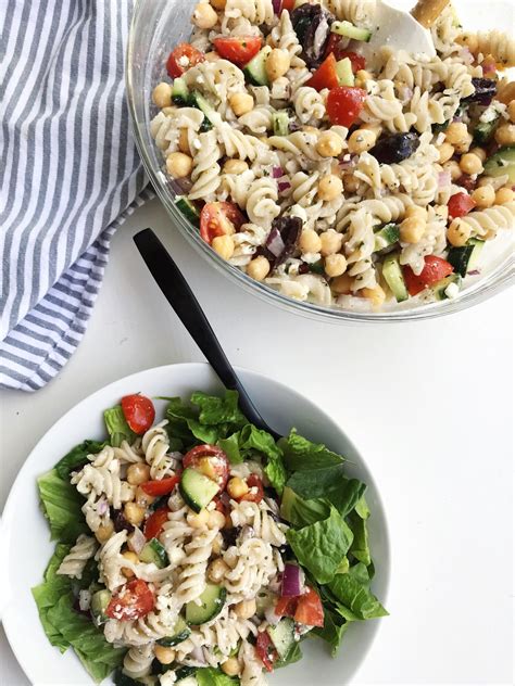 Greek Pasta Salad - calories, carbs, nutrition