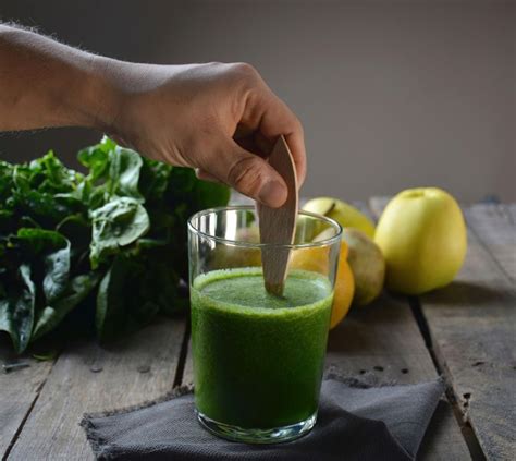 Green Beast Smoothie - calories, carbs, nutrition